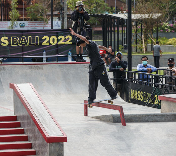 Khalet Bahim - BS lipslide