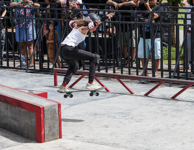 Sarkara Laislana - Ollie