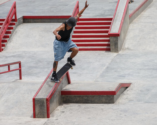 Tran Dinh Anh - BS crooked grind